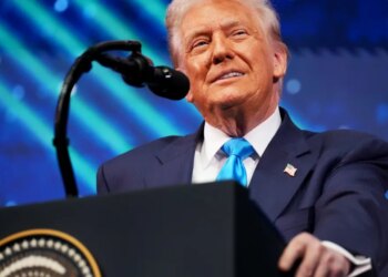 Donald Trump reminds the entire world he has no idea what 6G means