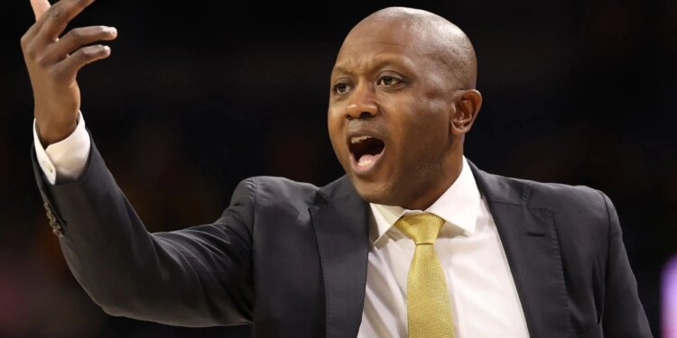 DraftKings Missouri promo: Bet $5 get $300 in bonus bets for Missouri vs. Kansas