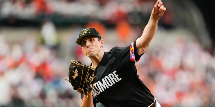 Baltimore Orioles starting pitcher John Means throwing to the Seattle Mariners.
