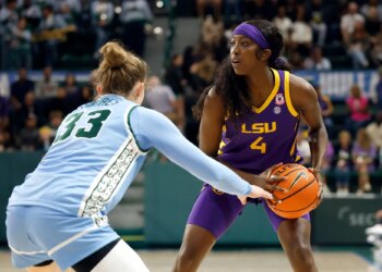 Flau’jae Johnson and LSU are humming with biggest tests on tap