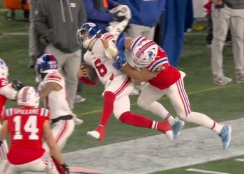 Giants-Patriots scuffle breaks out after Jaxson Dart sent flying