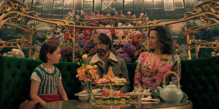 A still photo from the film Dust Bunny.