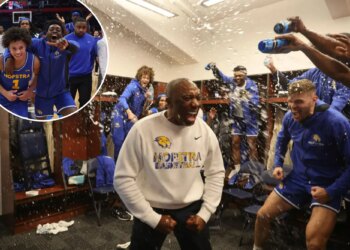 Hofstra vying to be 'the hunted' after stunning Syracuse upset