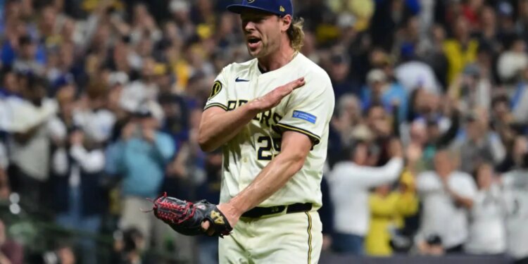 Mets, Yankees among teams calling Brewers about ace, top reliever