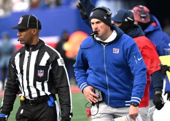 Mike Kafka's Giants task may have derailed his head coaching dreams