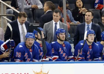 Mike Sullivan reacts on the bench in the third period at Madison Square Garden in New York, October 23, 2025.