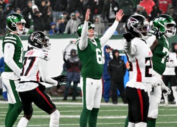 Nick Folk lived up to his Rex Ryan nickname with game-winning Jets kick