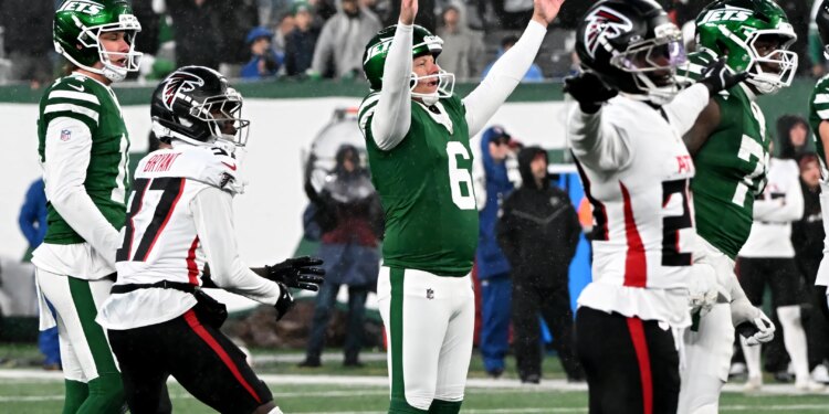 Nick Folk lived up to his Rex Ryan nickname with game-winning Jets kick