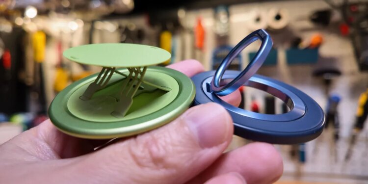 Oh snap, I have a new favorite phone grip