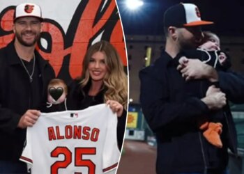 Pete Alonso tours new Orioles home with wife, son after $155M signing