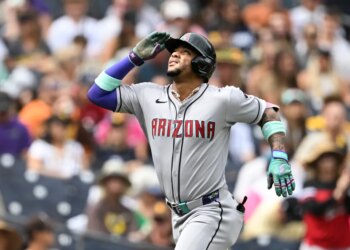 Arizona Diamondbacks second baseman Ketel Marte (4) looks skyward after hitting a solo home run during the first inning against the San Diego Padres at Petco Park. Arizona Diamondbacks second baseman Ketel Marte (4) looks skyward after hitting a solo home run during the first inning against the San Diego Padres at Petco Park.