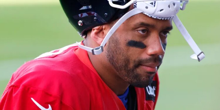 Giants quarterback Russell Wilson (3) during football practice, Wednesday Nov. 5, 2025, in East Rutherford, N.J.