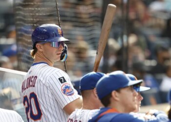 With Kyle Schwarber off the board, all eyes turn to free agent Pete Alonso.