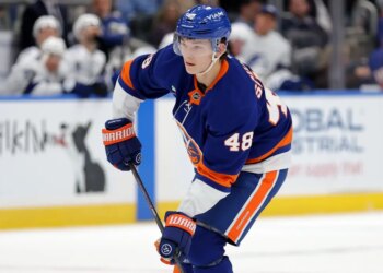 Matthew Schaeffer skates up ice during the Islanders' 2-1 home win over the Lightning on Dec. 2, 2025.