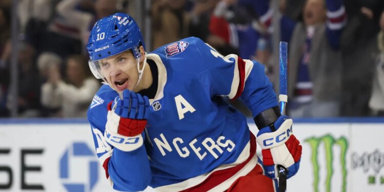 theScore Bet bonus code NPNEWS: Bet $10, get $100 in bonus bets for Rangers vs. Ducks
