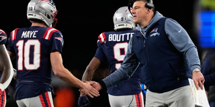 Chalkboard promo code NYPOST: Get a 100% deposit match up to $100 + free pick for Patriots vs. Chargers