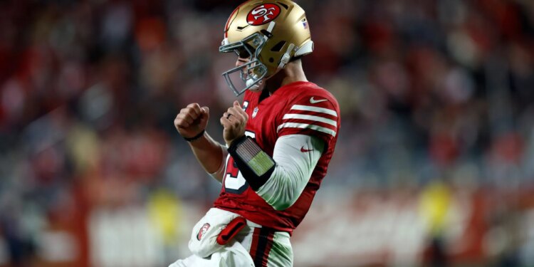 DraftKings promo: Bet $5 and get $300 in bonus bets for NFL Wild Card Weekend