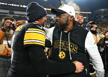 FanDuel Sportsbook promo code: Bet $5, get $300 in bonus bets for Steelers vs. Texans