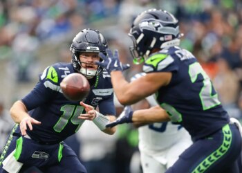 BetMGM bonus code NYPDM1600: Get a 20% first deposit match up to $1,600 for 49ers vs. Seahawks