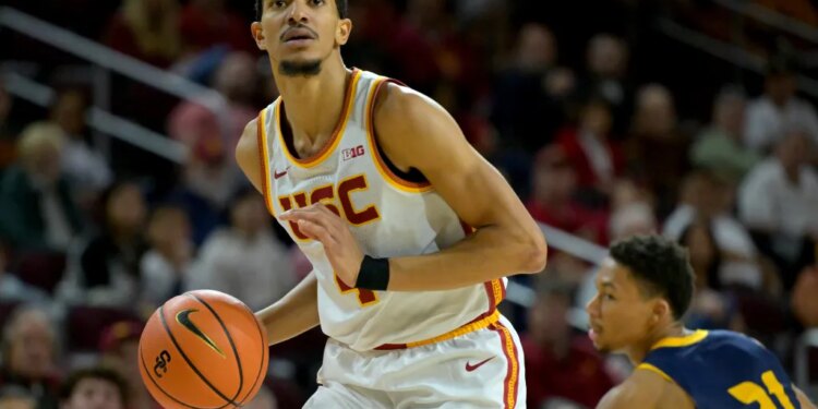 USC Trojans forward Chad Baker-Mazara (4) dribbling the basketball in a game against the UC Santa Cruz Banana Slugs.