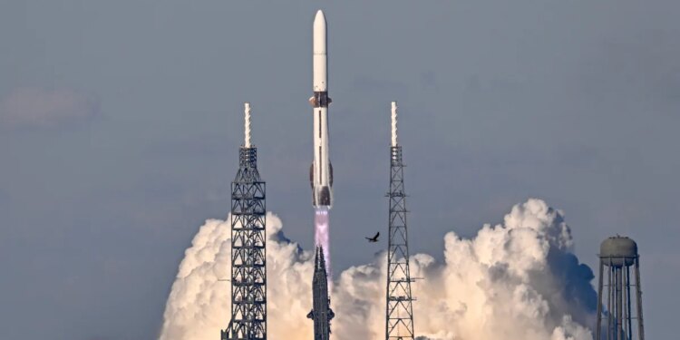 Blue Origin’s Starlink-rival TeraWave promises 6Tb uploads