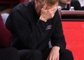 Arizona State Sun Devils head coach Bobby Hurley reacting during a basketball game.