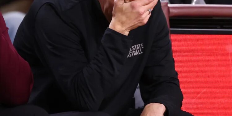 Arizona State Sun Devils head coach Bobby Hurley reacting during a basketball game.