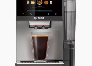 The 800 Series fully automatic espresso machine works with Bosch’s Home Connect app to integrate with Amazon Alexa and other smart home services.