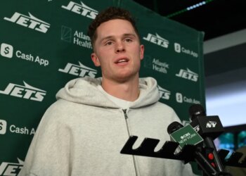 Jets quarterback Brady Cook, who will start in the season finale against the Bills, talks with the media on Dec. 31, 2025.
