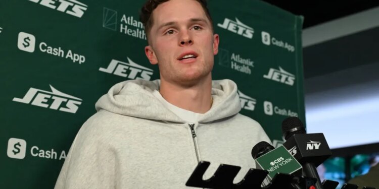 Jets quarterback Brady Cook, who will start in the season finale against the Bills, talks with the media on Dec. 31, 2025.