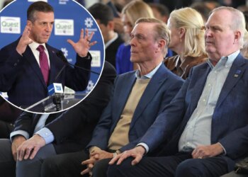 Chris Mara stepped up for Giants when brother John needed him most