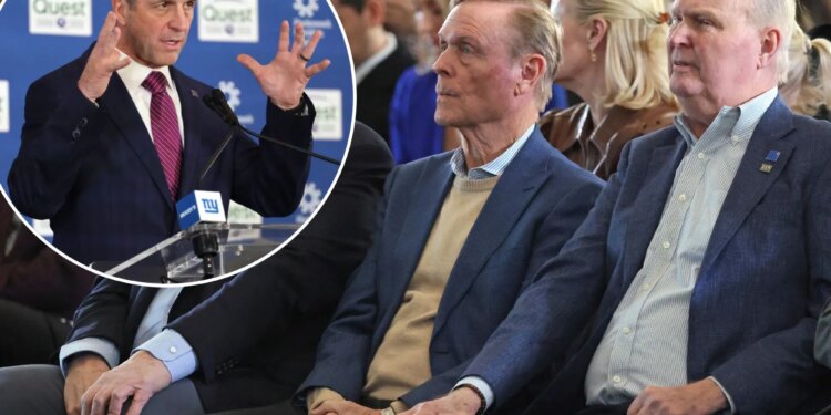 Chris Mara stepped up for Giants when brother John needed him most