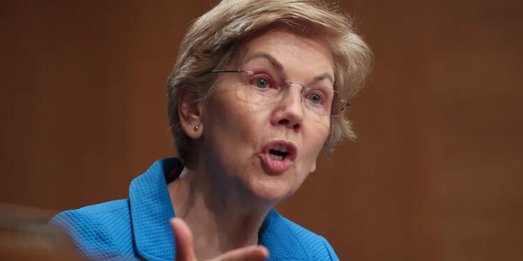 Democrats should reject tech influence to win elections, Warren says