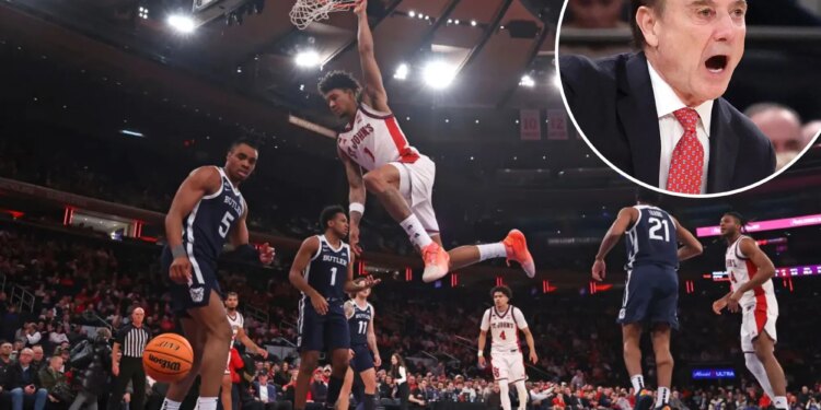 Dillon Mitchell propels St. John's past Butler for seventh win in row