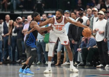 FanDuel promo code: Bet $5, get $300 in bonus bets if your bet wins for Knicks vs. Mavericks