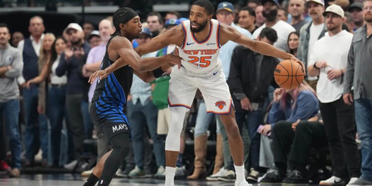 FanDuel promo code: Bet $5, get $300 in bonus bets if your bet wins for Knicks vs. Mavericks