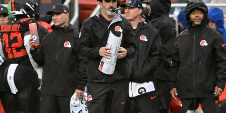 Kevin Stefanski checks off plenty of Giants' coaching search boxes