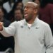 Mike Brown shouts out instructions during the Knicks' loss to the Suns on Jan. 9, 2026.