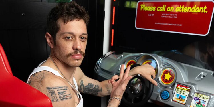 Netflix’s first original podcasts star Pete Davidson and Michael Irvin