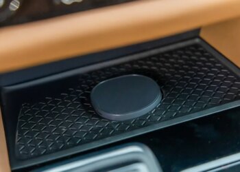 Nissan is among the first to offer magnetic phone chargers in the US