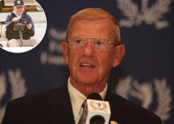Notre Dame coaching legend Lou Holtz enters hospice care at 89
