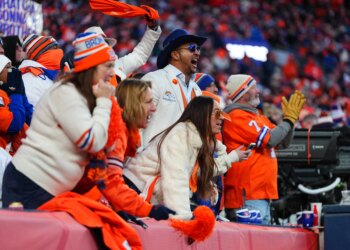 Play $5, get $75 in fantasy bonus entries for the rest of the NFL Playoffs