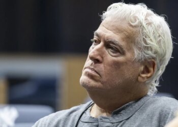 New York Post columnist Steve Serby attends Yankees manager Aaron Boone's press conference before a game against the Athletics at Yankee Stadium on June 29, 2025.