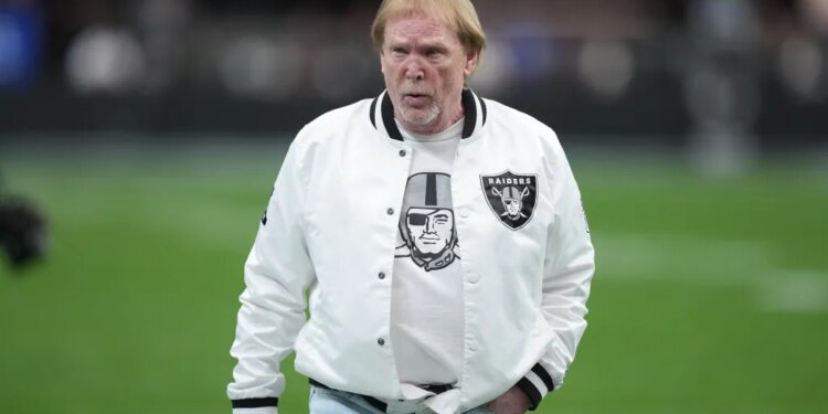Raiders owner Mark Davis