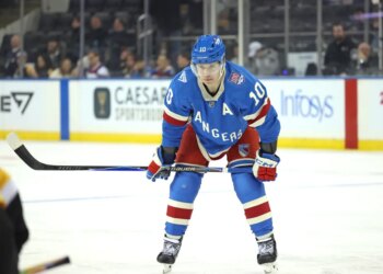 New York Rangers left wing Artemi Panarin #10 waits for the puck to drop during the third period.