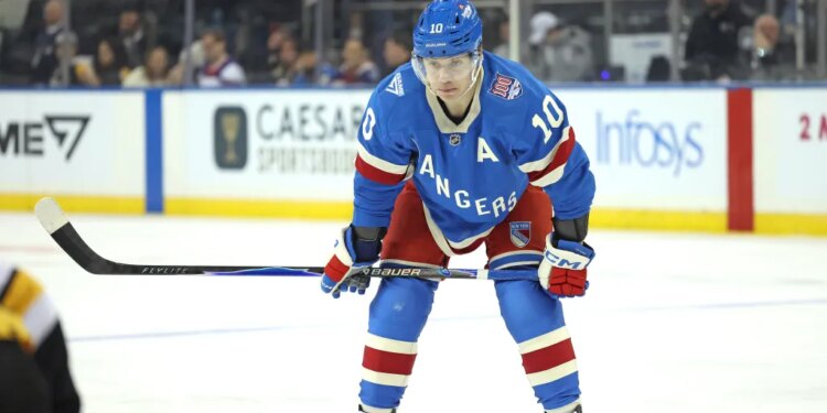 New York Rangers left wing Artemi Panarin #10 waits for the puck to drop during the third period.