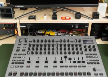 A wider shot of the TR-1000 on a desk alongside a Push 3 and a Chase Bliss Lost + Found.