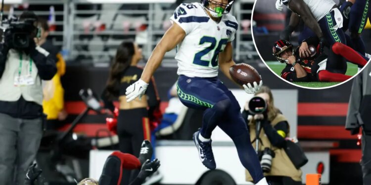 Seahawks stifle rival 49ers to grab NFC's No. 1 seed for playoffs