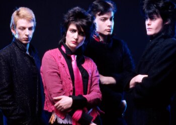 Siouxsie and the Banshees drummer Kenny Morris dead at 68