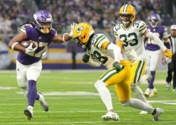 Sports broadcasting's parroting problem is bordering on the shameful